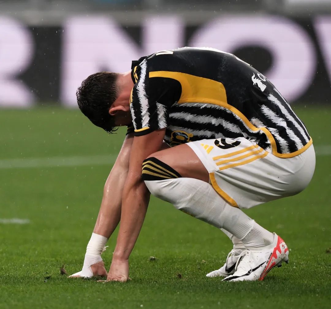 背后的商业 背后的商业